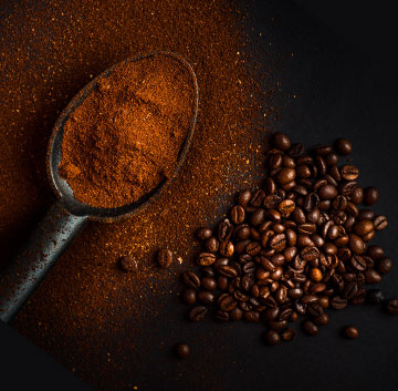 Comment moudre les grains de café